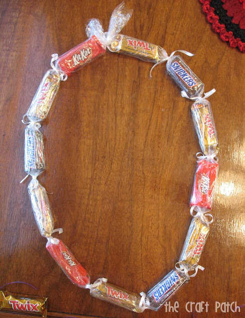 DIY Crafts for Kids: Candy Necklace
