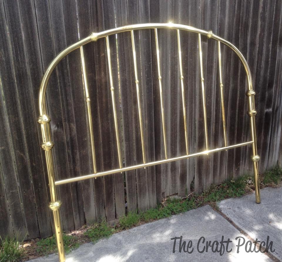 How to Remove Spray Paint From Brass