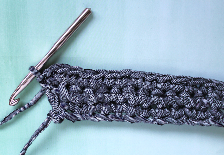 how to crochet a purse