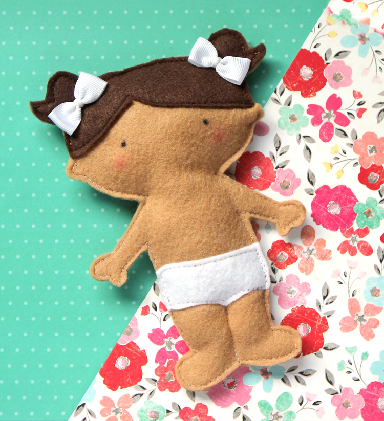 Free sewing pattern and tutorial for a felt dolly