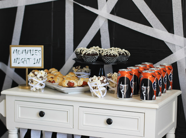 Food and decor ideas for a fun mummy Halloween Party