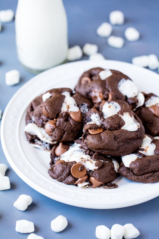 marshmallow chubby cookie chocolate dessert