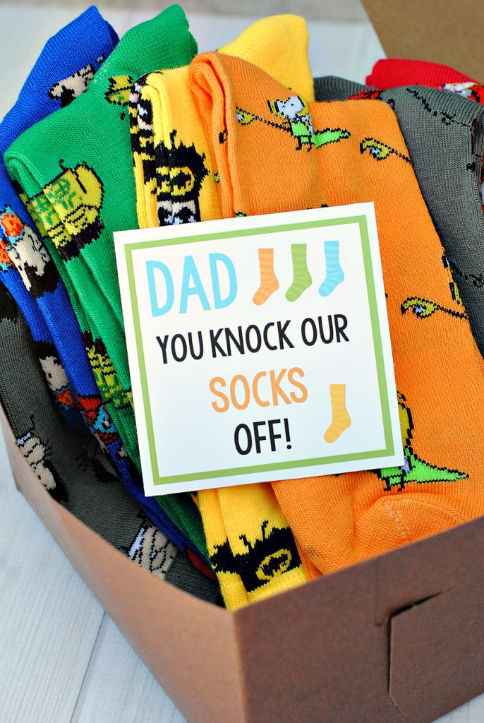 sock gifts for dad with tag