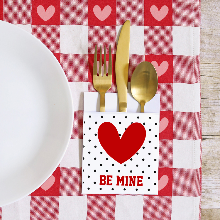printable valentines day utensil pouches
