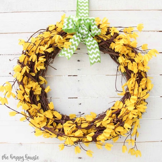 spring forsythia wreath DIY