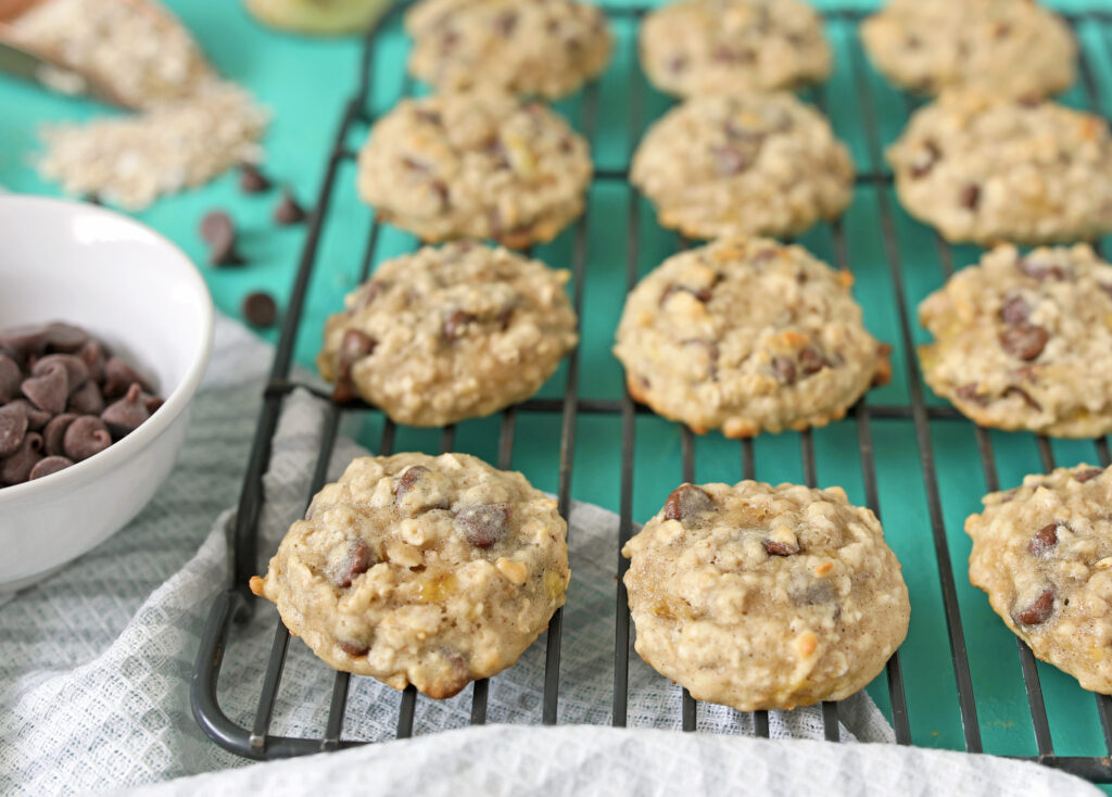 banana oatmeal cookie recipe with chocolate chips