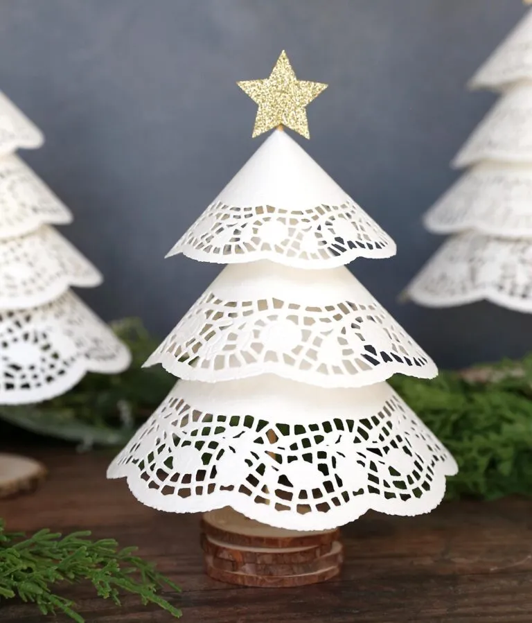 paper doily christmas tree craft