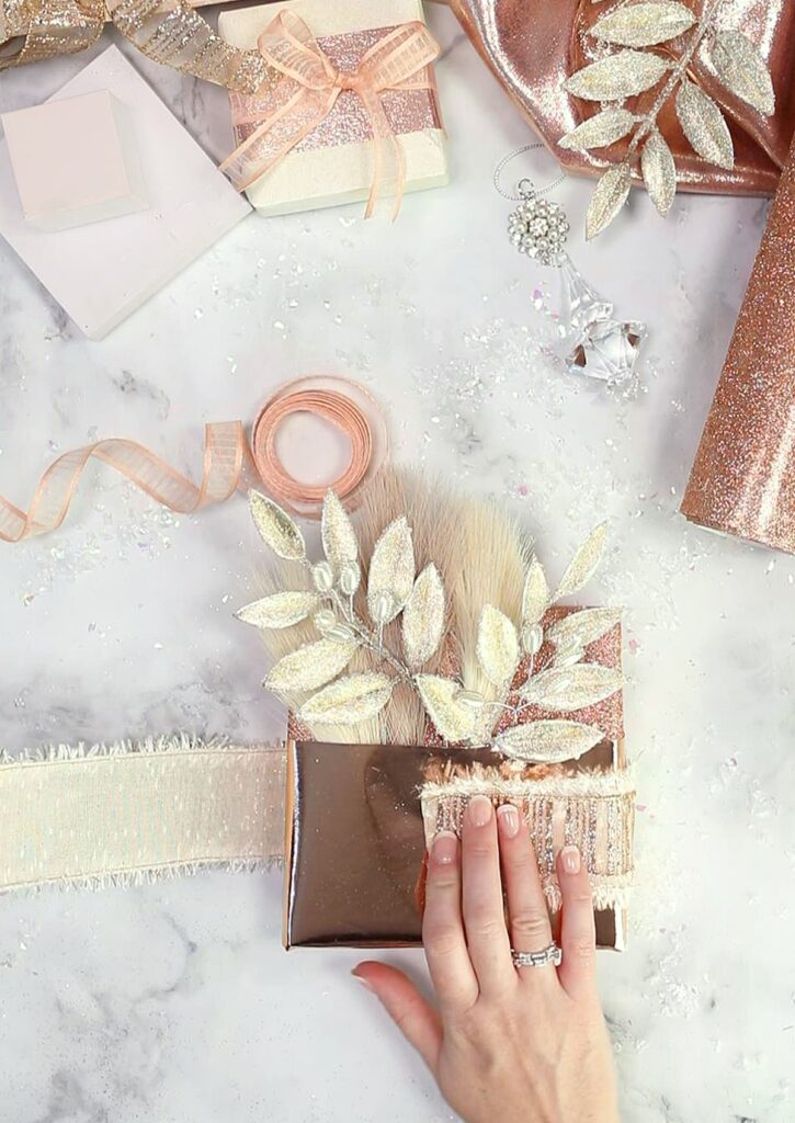 fancy gift wrapping idea