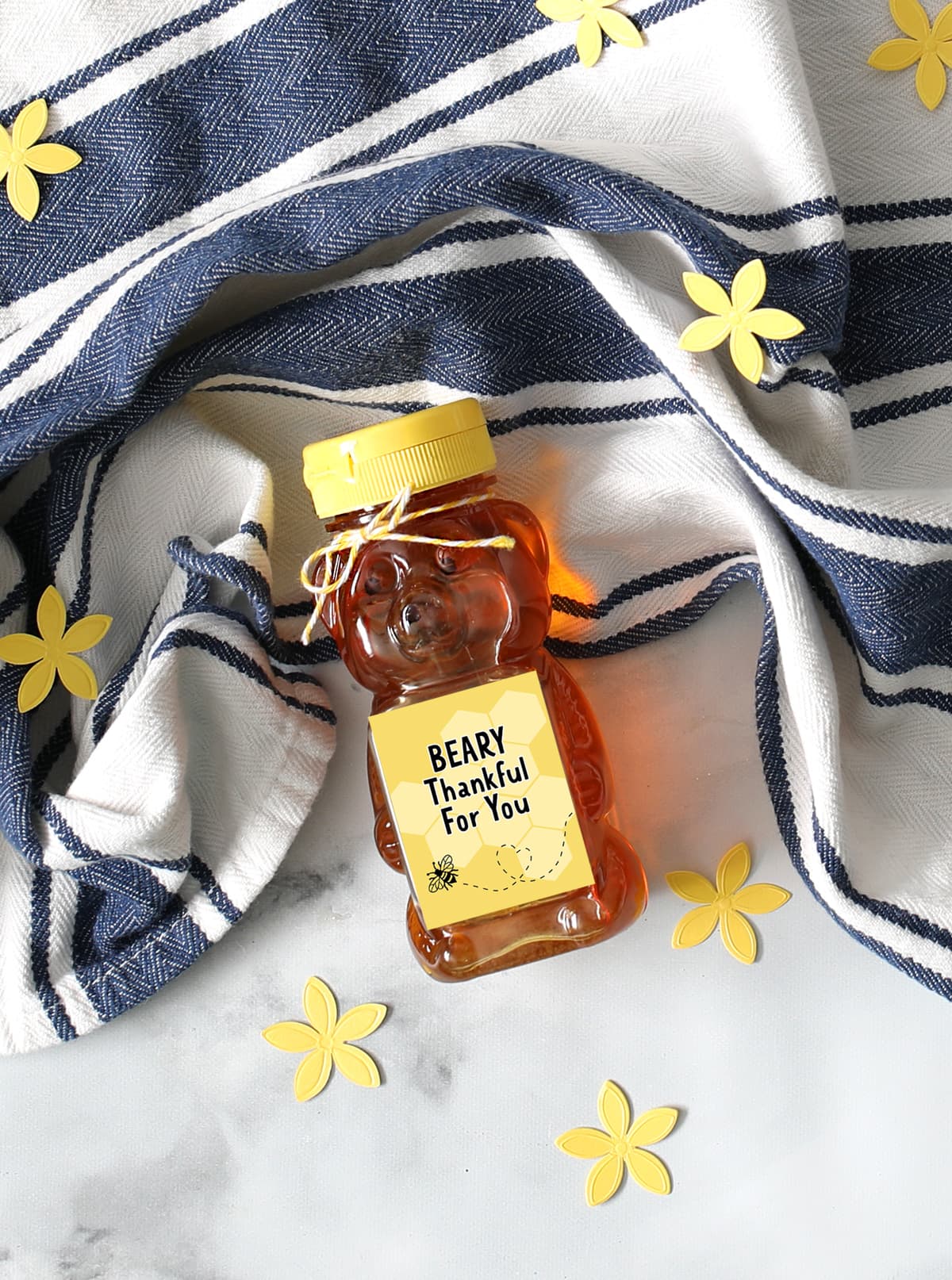 honey bear punny gift idea with printable tag