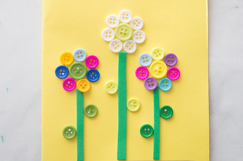flower button mothers day card craft