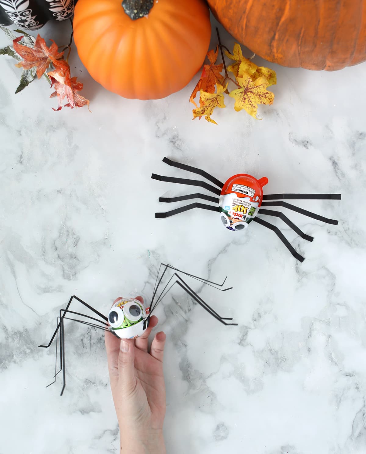 kinder spiders halloween treat