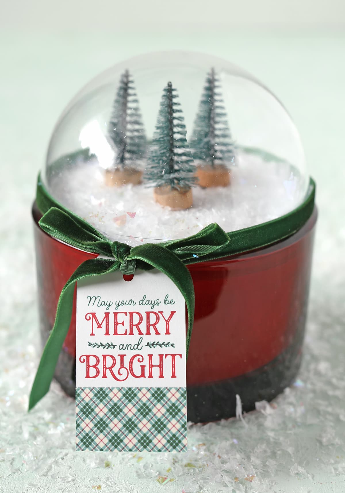 printable christmas snowglobe candle tag