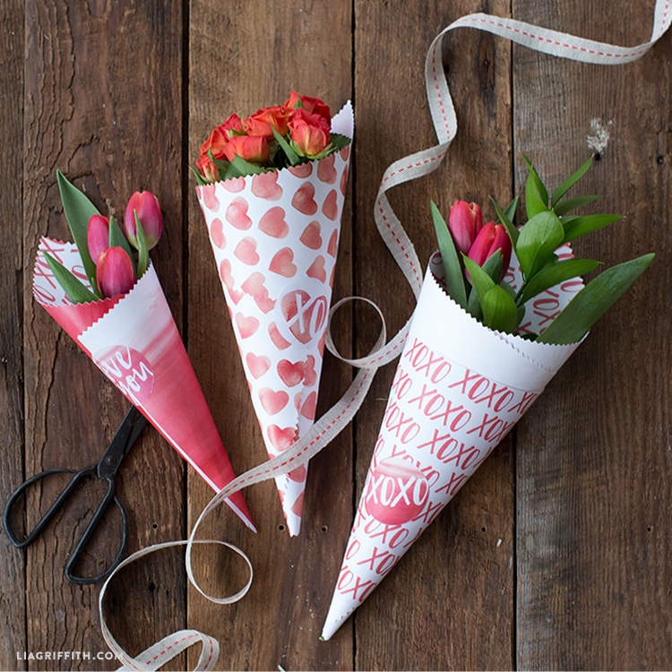 printable paper cones for valentines day flowers